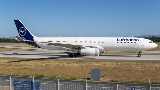 D-AIKO:Airbus A330-300:Lufthansa